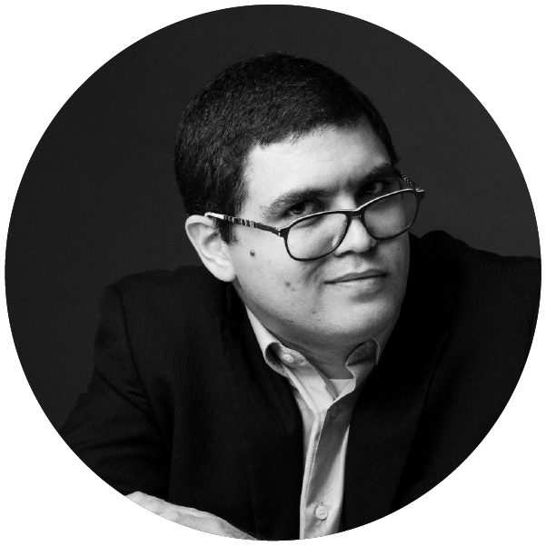 luis carlos diaz-8